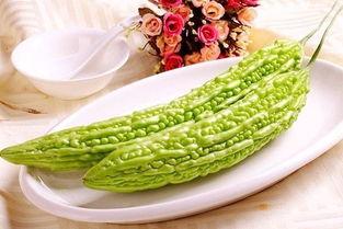 长治的朋友吃瓜,一起吃瓜，品味生活百态